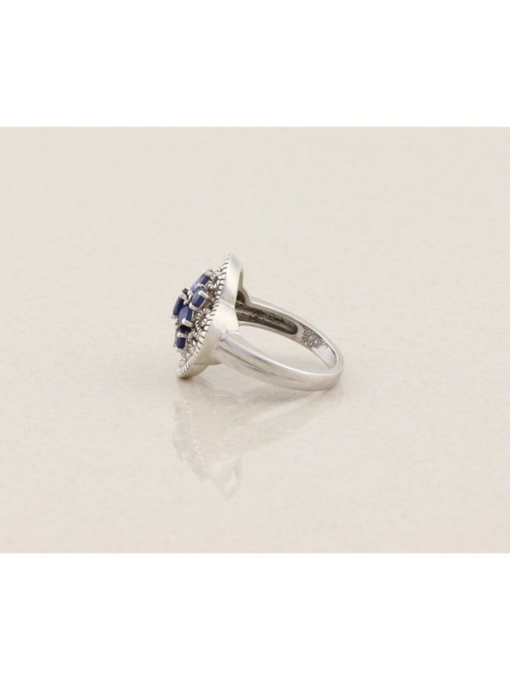 Sterling Silver Natural Blue Sapphire Ring Size 7 - Picture 7 of 7
